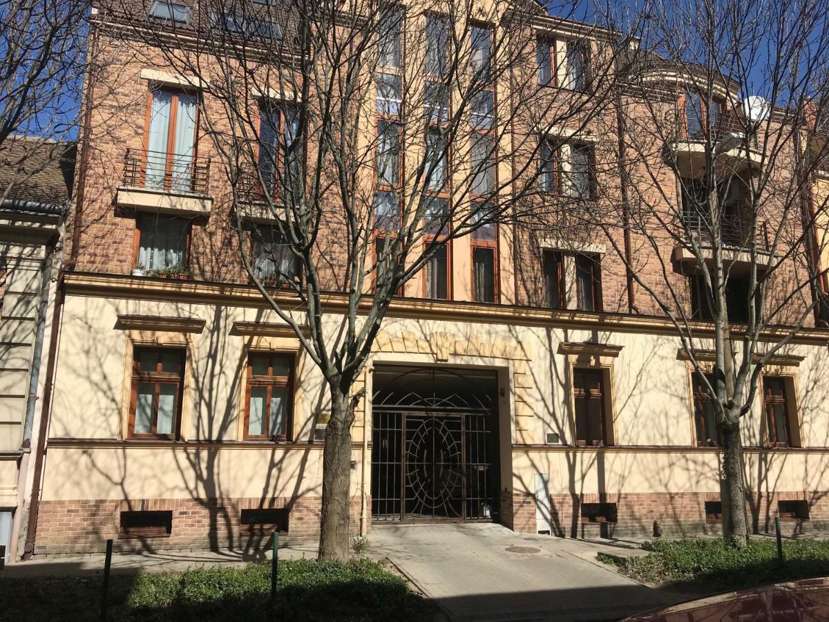 Ik Apartment Ντέμπρετσεν Εξωτερικό φωτογραφία